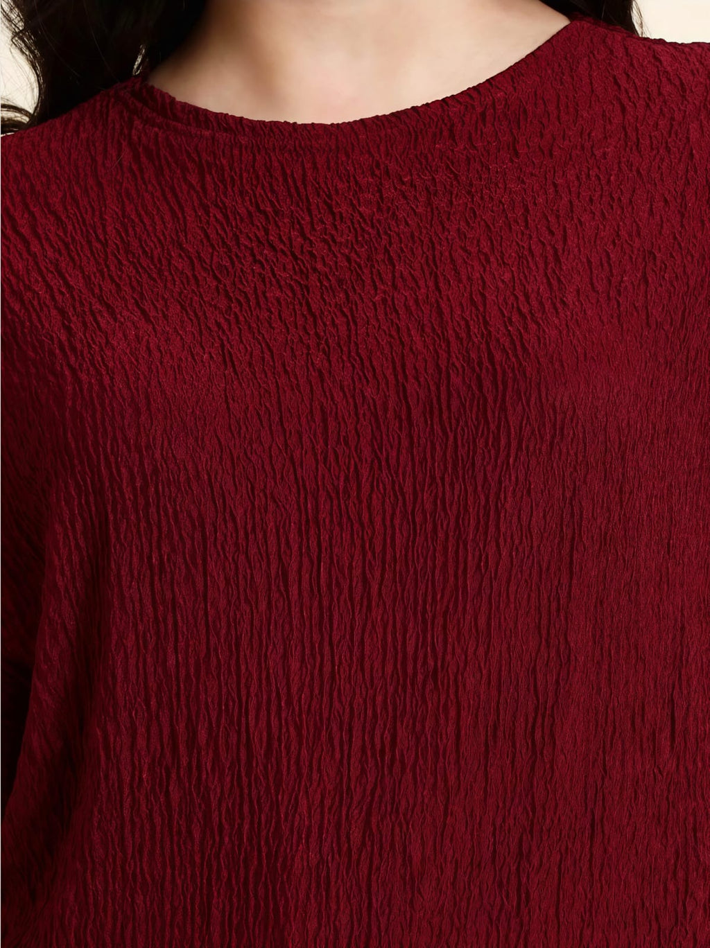 WOMEN'S MAROON TEXTURED ROUND NECK BATWING SLEEVE CASUAL TOP