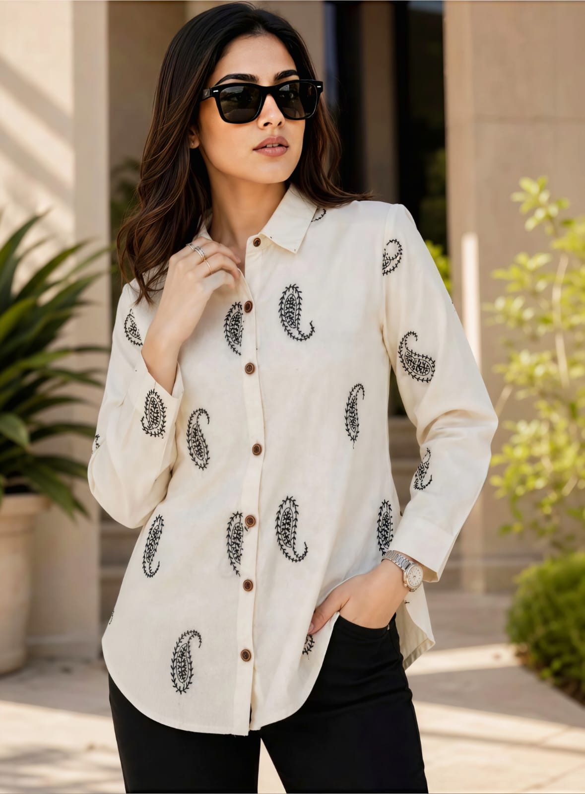 WOMEN'S OFF- WHITE & BLACK PAISLEY PRINT COTTON LONG SLEEVE SHIRT